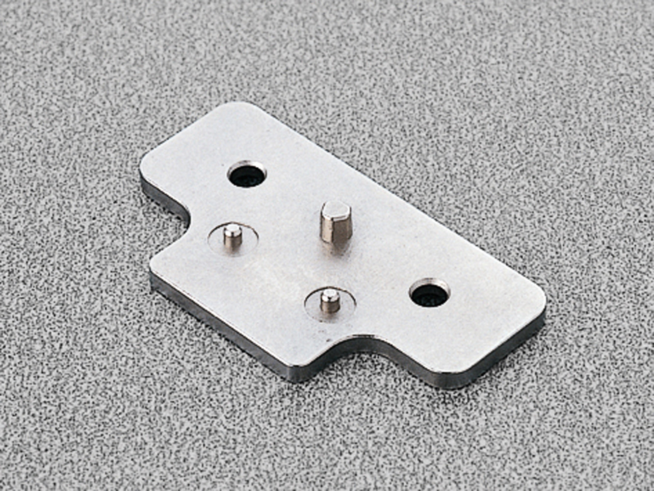 Distans - SALICE Serie 300 Höjd: 3 mm S38X8639