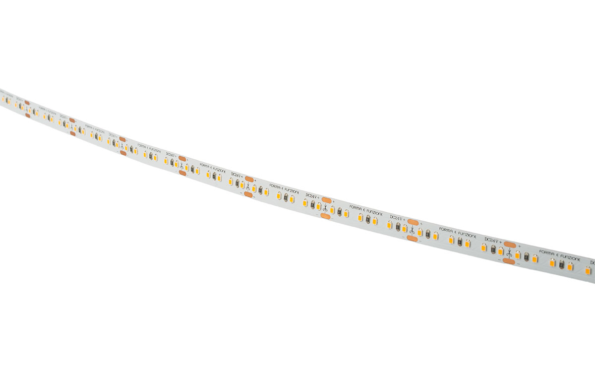 LED Strip ''E'' 11,4W/M 3000K 24V 6Led/33mm