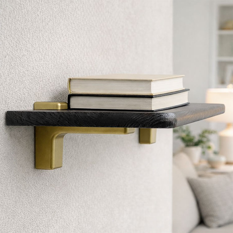 Bruno och Lino – eleganta hyllkonsoler för glas- och trähyllor i modern design